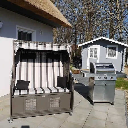 In Mellnitz Mit Grossem Garten Poseritz